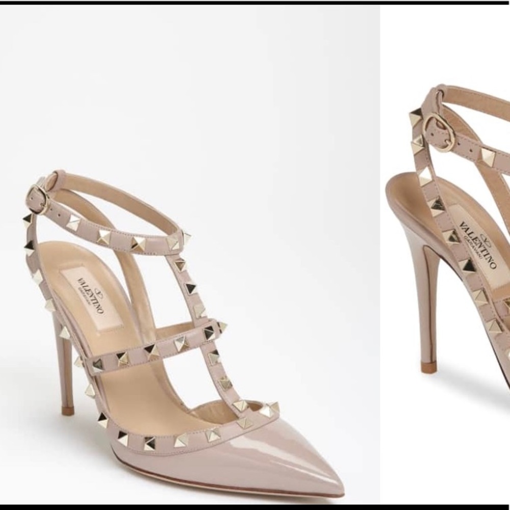 Valentino Rockstud T-Strap Pump